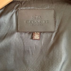 Xl Men’s Coach Coat!